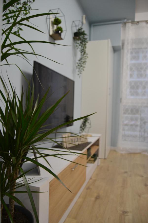 Sunshine - New & Quiet 1Br Apt, Business Area, Close To Airport, Highway A3, Subway Βουκουρέστι Εξωτερικό φωτογραφία