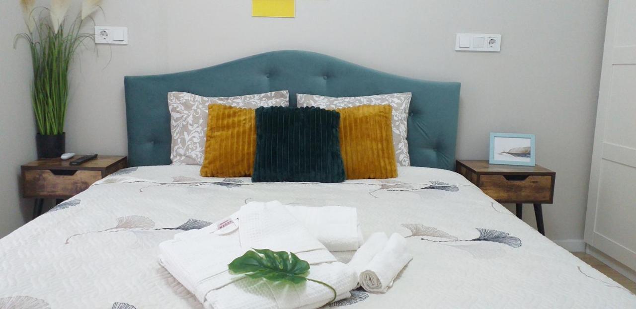 Sunshine - New & Quiet 1Br Apt, Business Area, Close To Airport, Highway A3, Subway Βουκουρέστι Εξωτερικό φωτογραφία